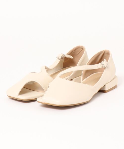 セール トングスラッシュストラップフラット グルカサンダル パンプス Fabby Fabby ファビィーファビィー のファッション通販 Zozotown セール トングスラッシュストラップフラット グルカサンダル パンプス Fabby Fabby ファビィーファビィー のファッション通販 Zozotown