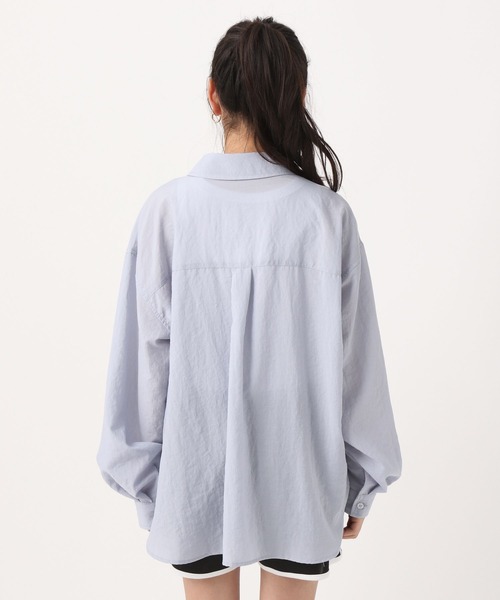 repipi armario（レピピ アルマリオ）の「☆セットアイテム☆スパンボイルシャツ＆タンクトップ（シャツ/ブラウス・キッズ・サックスブルー/ホワイト系その他・SMALL/MEDIUM/LARGE）」の5枚目の写真