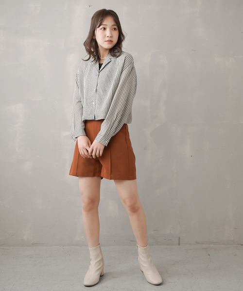 SPINNS（スピンズ）の「ギンガムチェック ショート丈ロングスリーブシャツ（シャツ/ブラウス・レディース・ホワイト/ブラック/ブルー・ONESIZE）」の11枚目の写真