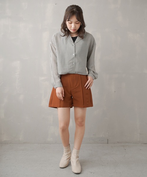 SPINNS（スピンズ）の「ギンガムチェック ショート丈ロングスリーブシャツ（シャツ/ブラウス・レディース・ホワイト/ブラック/ブルー・ONESIZE）」の9枚目の写真