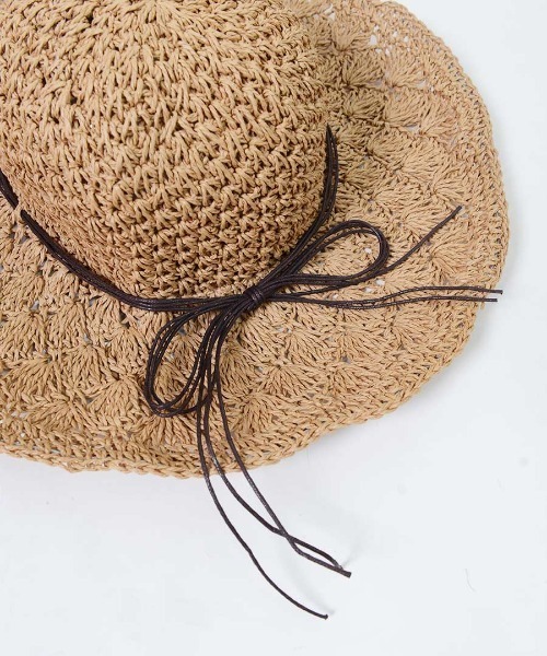 shopnikoniko(ショップニコニコ)の「クロシェ編みペーパー麦わら帽子(ハット・レディース・ブラウン/アイボリー・フリー)」の6枚目の写真