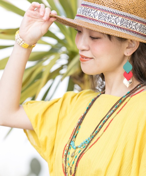 チャイハネ(チャイハネ)の「【チャイハネ】トリプルリーフピアス(ピアス(両耳用)・レディース・ブラック/レッド・FREE)」の6枚目の写真