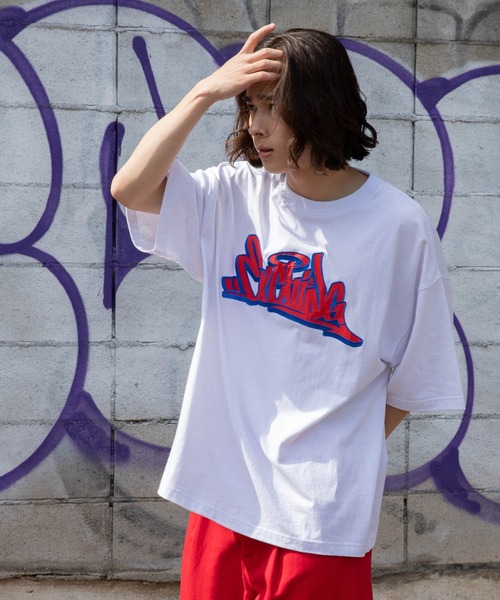 WEGO（ウィゴー）の「WEGO/グラフィティBIGT(S)（Tシャツ/カットソー・メンズ・ホワイト/ブラック/ブラック系その他/ホワイト系その他・MEDIUM/LARGE）」の10枚目の写真