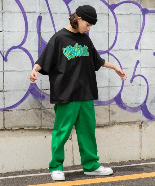 WEGO（ウィゴー）の「WEGO/グラフィティBIGT(S)（Tシャツ/カットソー・メンズ・ホワイト/ブラック/ブラック系その他/ホワイト系その他・MEDIUM/LARGE）」の16枚目の写真