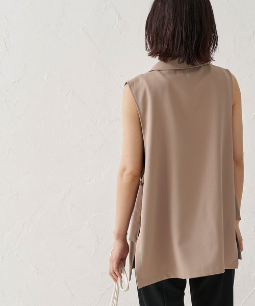BELLUNA PLUS(ベルーナ)の「ベルト使いデザインジレ(ベスト・レディース・ブラック/ベージュ/モカ・MEDIUM/LARGE)」の12枚目の写真