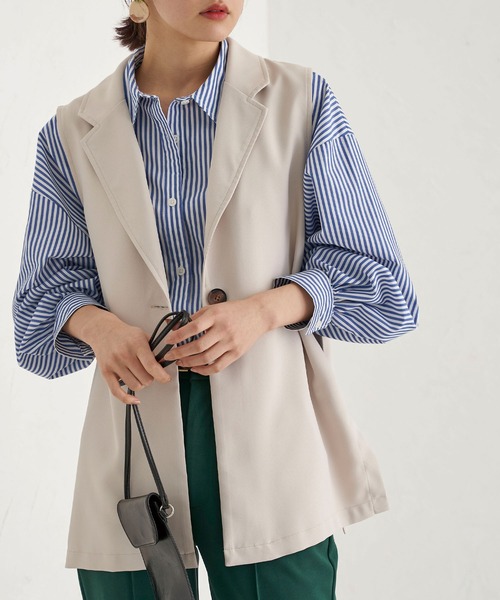 BELLUNA PLUS(ベルーナ)の「ベルト使いデザインジレ(ベスト・レディース・ブラック/ベージュ/モカ・MEDIUM/LARGE)」の16枚目の写真