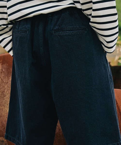 WYM LIDNM（ウィム バイ リドム）の「VINTAGE BLACK WASHED TWILL WIDE SHORTS（その他パンツ・メンズ・ブラック・S/M/L）」の5枚目の写真