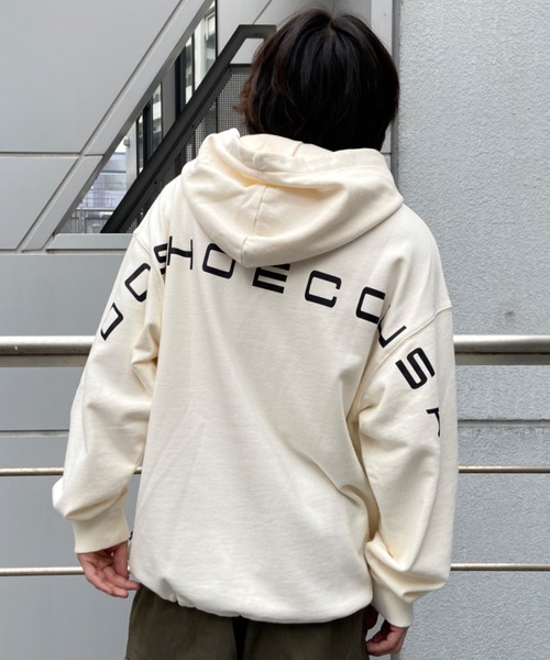 DC（ディーシー）の「DC/ディーシー ビッグシルエット バックプリントパーカー DPO224057（パーカー・メンズ・ホワイト/ブラック・M/L/XL）」の5枚目の写真