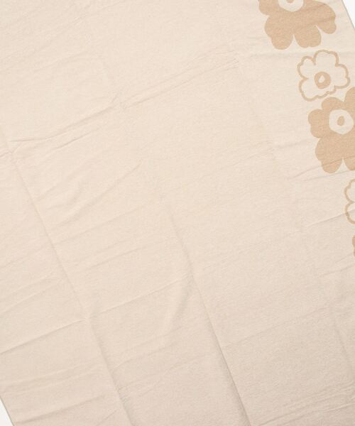 aimoha（アイモハ）の「【丸洗いOK！】大花柄のソファーカバー/ブランケット（ブランケット・レディース・ベージュ/オフホワイト/カーキ/イエロー/オレンジ/グリーン・FREE）」の12枚目の写真