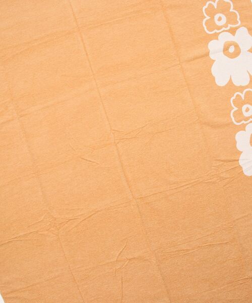 aimoha（アイモハ）の「【丸洗いOK！】大花柄のソファーカバー/ブランケット（ブランケット・レディース・ベージュ/オフホワイト/カーキ/イエロー/オレンジ/グリーン・FREE）」の9枚目の写真