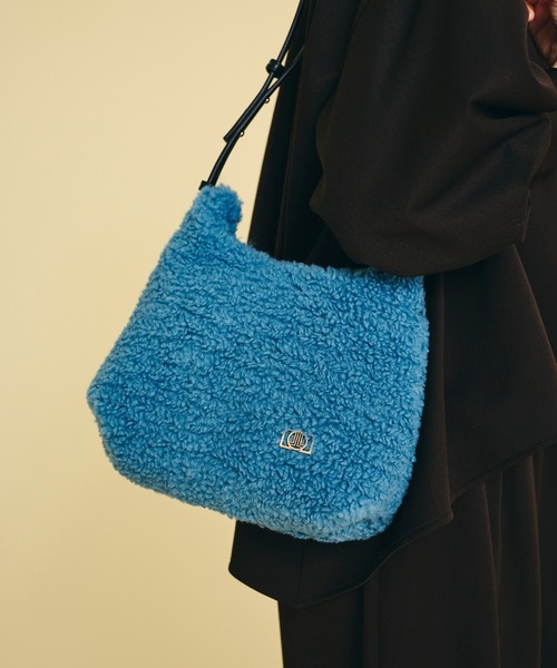LANVIN en Bleu(ランバンオンブルー)の「【VERY掲載】ボアバッグ(ショルダーバッグ・レディース・オフホワイト/ブルー・FREE)」の2枚目の写真