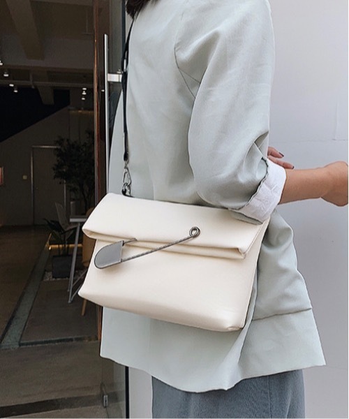 Burner(バーナー)の「【OKUOKU 0909】safety pin モチーフ 2WAYショルダーバッグ / oku-bag-532-30(ショルダーバッグ・レディース・その他2/その他1/その他3・FREE)」の17枚目の写真