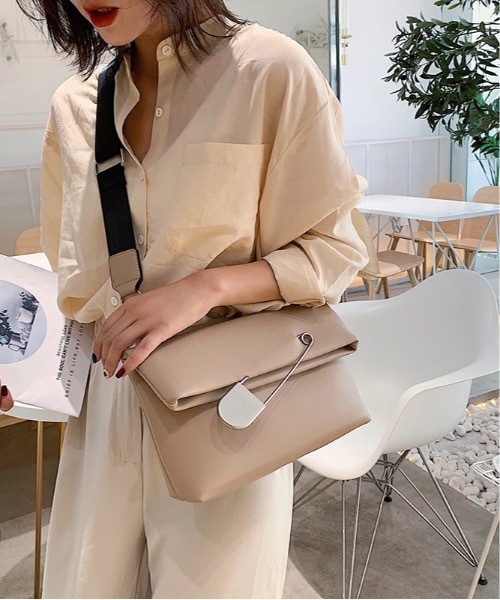 Burner(バーナー)の「【OKUOKU 0909】safety pin モチーフ 2WAYショルダーバッグ / oku-bag-532-30(ショルダーバッグ・レディース・その他2/その他1/その他3・FREE)」の12枚目の写真