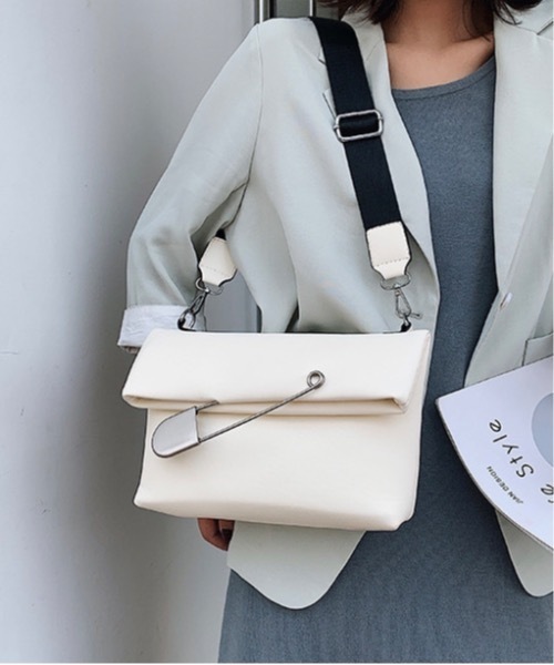 Burner(バーナー)の「【OKUOKU 0909】safety pin モチーフ 2WAYショルダーバッグ / oku-bag-532-30(ショルダーバッグ・レディース・その他2/その他1/その他3・FREE)」の20枚目の写真