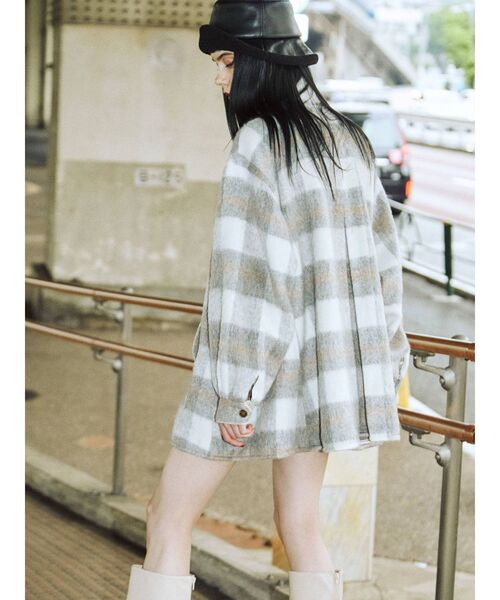 jouetie（ジュエティ）の「フレアスライバーコート（その他アウター・レディース・ライトブルー/ブラック/オフホワイト/グリーン・MEDIUM）」の14枚目の写真