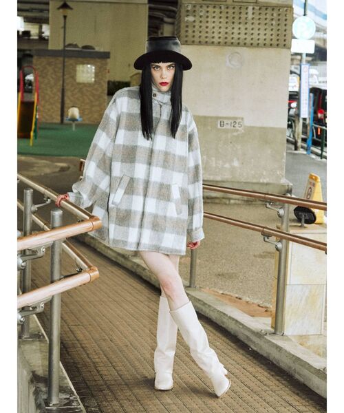 jouetie（ジュエティ）の「フレアスライバーコート（その他アウター・レディース・ライトブルー/ブラック/オフホワイト/グリーン・MEDIUM）」の15枚目の写真