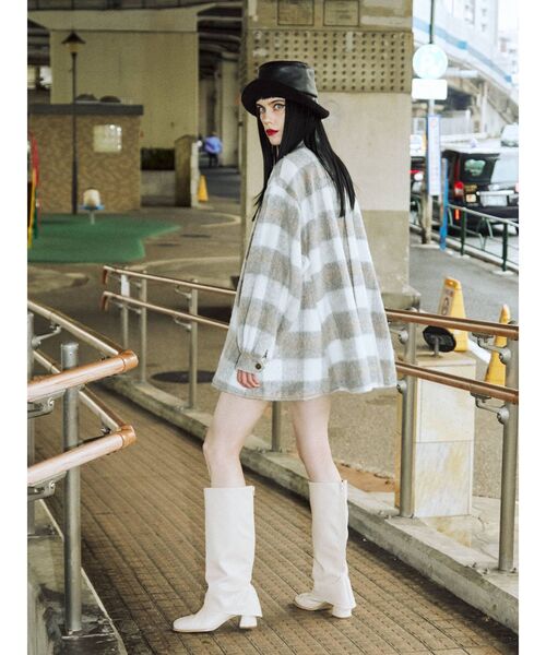 jouetie（ジュエティ）の「フレアスライバーコート（その他アウター・レディース・ライトブルー/ブラック/オフホワイト/グリーン・MEDIUM）」の18枚目の写真