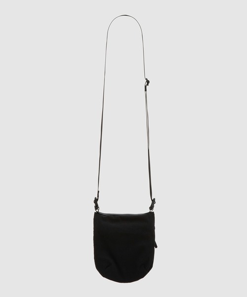 NOMA t.d.(ノーマティーディー)の「Fringe Double Pouch(ショルダーバッグ・メンズ・ブラック・ONE SIZE)」の2枚目の写真