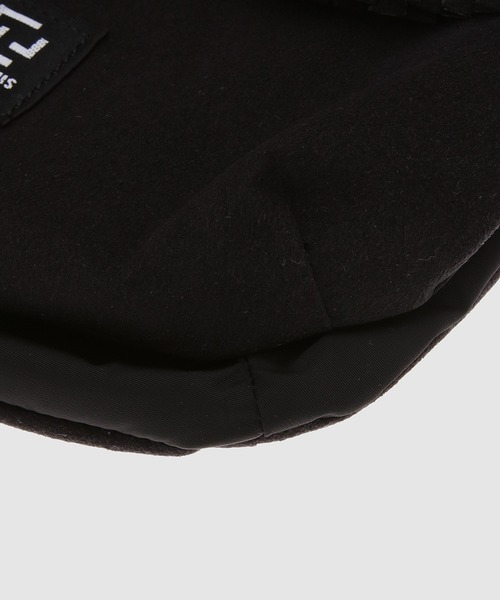 NOMA t.d.(ノーマティーディー)の「Fringe Double Pouch(ショルダーバッグ・メンズ・ブラック・ONE SIZE)」の5枚目の写真