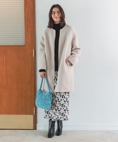 LEPSIM（レプシィム）の「キレイめヒールブーツ　123119（ブーツ・レディース・アイボリー/ブラック・LARGE/MEDIUM）」の4枚目の写真