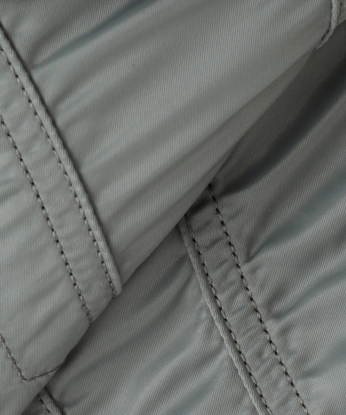 Alpha Industries（アルファインダストリーズ）の「【ALPHA / アルファ】別注 TRUCKER JACKET（ミリタリージャケット・メンズ・グレー/ブラック・LARGE/SMALL/MEDIUM）」の21枚目の写真