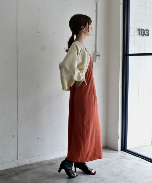 RETRO GIRL（レトロガール）の「カラーポリニットカーデ（カーディガン/ボレロ・レディース・イエロー/ブラック/パープル/オフホワイト/レッド/グリーン・FREE）」の8枚目の写真