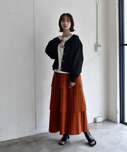 RETRO GIRL（レトロガール）の「カラーポリニットカーデ（カーディガン/ボレロ・レディース・イエロー/ブラック/パープル/オフホワイト/レッド/グリーン・FREE）」の14枚目の写真