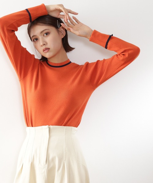 N.（N. Natural Beauty Basic）（エヌエヌナチュラルビューティーベーシック）の「◆カフスボタン総針ニット（ニット/セーター・レディース・オレンジ/ブラック/オフホワイト・MEDIUM）」の3枚目の写真