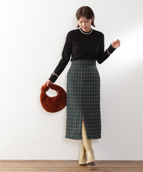 N.（N. Natural Beauty Basic）（エヌエヌナチュラルビューティーベーシック）の「◆カフスボタン総針ニット（ニット/セーター・レディース・オレンジ/ブラック/オフホワイト・MEDIUM）」の8枚目の写真