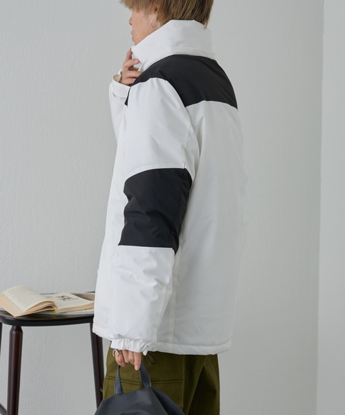 COLONY 2139（コロニートゥーワンスリーナイン）の「撥水キリカエ中綿ジャケット（ダウンベスト・メンズ・ブラック/カーキ/グレー/ベージュ/ネイビー/ホワイト・MEDIUM/LARGE/X-LARGE）」の13枚目の写真