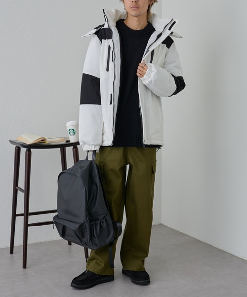 COLONY 2139（コロニートゥーワンスリーナイン）の「撥水キリカエ中綿ジャケット（ダウンベスト・メンズ・ブラック/カーキ/グレー/ベージュ/ネイビー/ホワイト・MEDIUM/LARGE/X-LARGE）」の15枚目の写真