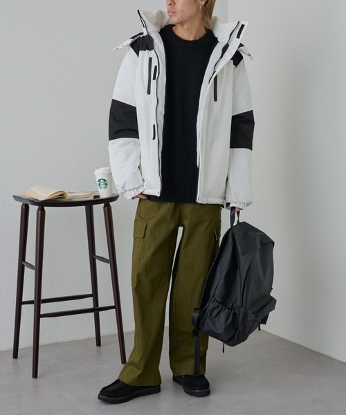 COLONY 2139（コロニートゥーワンスリーナイン）の「撥水キリカエ中綿ジャケット（ダウンベスト・メンズ・ブラック/カーキ/グレー/ベージュ/ネイビー/ホワイト・MEDIUM/LARGE/X-LARGE）」の19枚目の写真