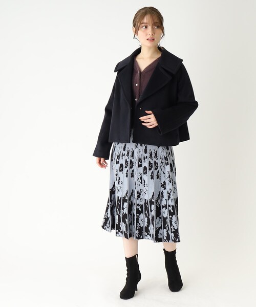 index(インデックス)の「◆カシミヤブレンド ビッグカラーショートコート(ピーコート・レディース・ネイビー/ナチュラル/ダークパープル・38/36/40)」の17枚目の写真