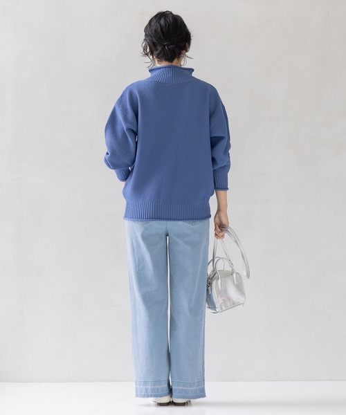 フェリシモMama(フェリシモママ)の「Moredde マタニティ・産後使える ウエストクロス仕様の伸びやかワイドデニムパンツ(マタニティウェア/グッズ・レディース・ライトブルー/ダークブルー・3/2/1)」の17枚目の写真