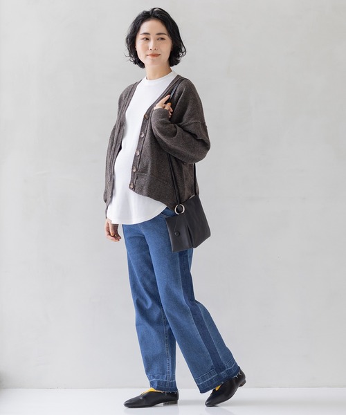 フェリシモMama(フェリシモママ)の「Moredde マタニティ・産後使える ウエストクロス仕様の伸びやかワイドデニムパンツ(マタニティウェア/グッズ・レディース・ライトブルー/ダークブルー・3/2/1)」の20枚目の写真