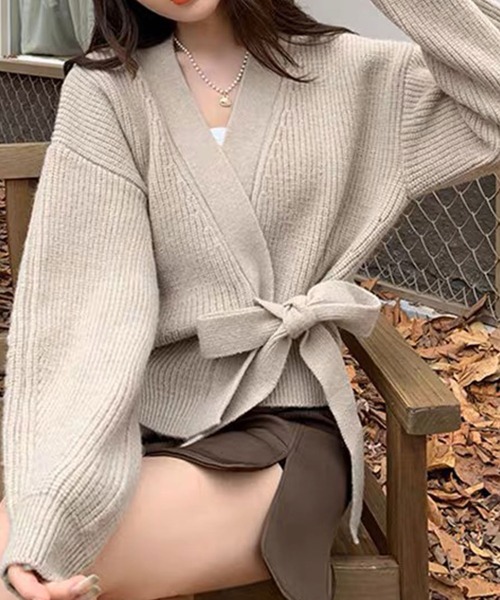 Twinkle;pm(トゥインクルピーエム)の「サイドリボンニットカーディガン(カーディガン/ボレロ・レディース・オフホワイト/ブラック/ベージュ・FREE)」の10枚目の写真