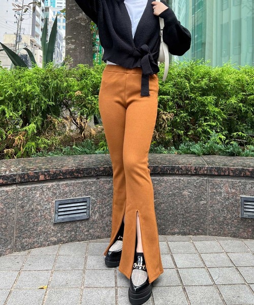 Twinkle;pm(トゥインクルピーエム)の「サイドリボンニットカーディガン(カーディガン/ボレロ・レディース・オフホワイト/ブラック/ベージュ・FREE)」の8枚目の写真