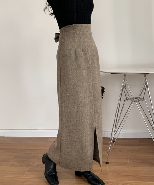 ECLIN（エクラン）の「バックリボンセンタースリットタイトスカート（スカート・レディース・ブラウン/ベージュ/ブラック・S/M）」の3枚目の写真