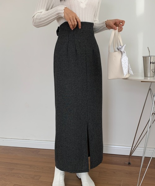 ECLIN（エクラン）の「バックリボンセンタースリットタイトスカート（スカート・レディース・ブラウン/ベージュ/ブラック・S/M）」の18枚目の写真