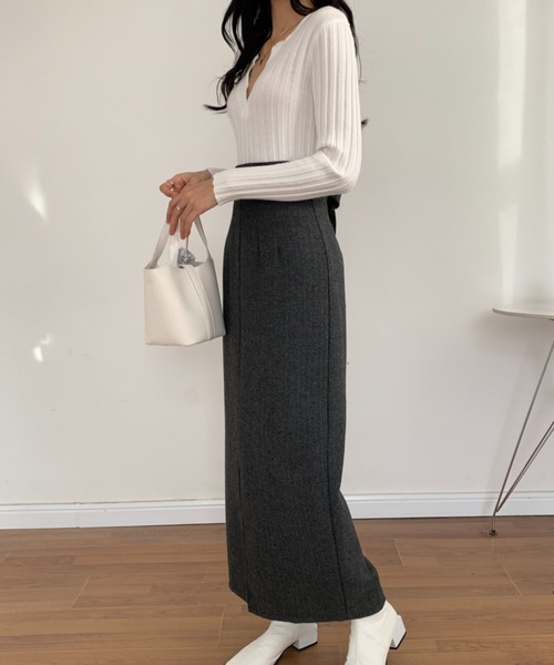 ECLIN（エクラン）の「バックリボンセンタースリットタイトスカート（スカート・レディース・ブラウン/ベージュ/ブラック・S/M）」の12枚目の写真