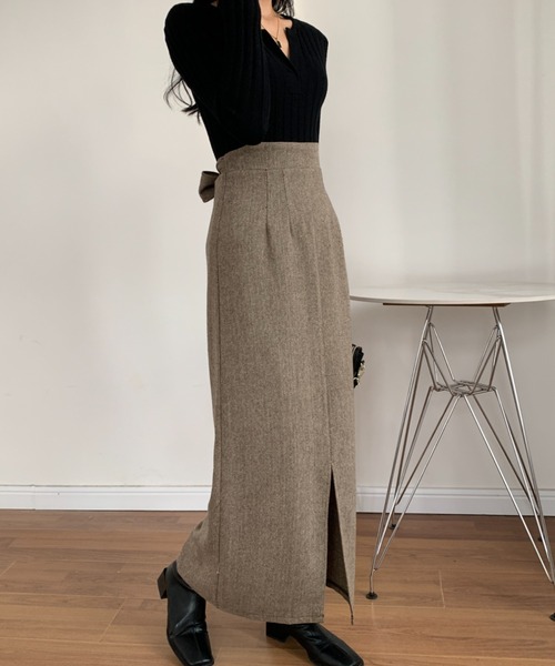 ECLIN（エクラン）の「バックリボンセンタースリットタイトスカート（スカート・レディース・ブラウン/ベージュ/ブラック・S/M）」の6枚目の写真