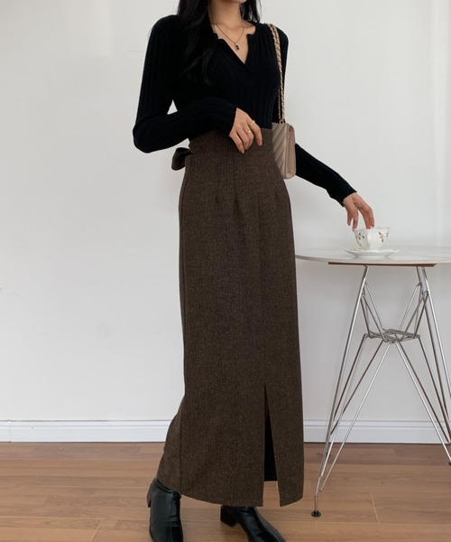 ECLIN（エクラン）の「バックリボンセンタースリットタイトスカート（スカート・レディース・ブラウン/ベージュ/ブラック・S/M）」の17枚目の写真