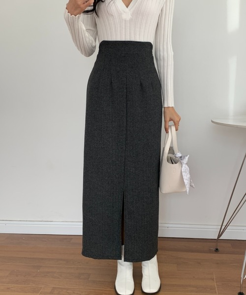 ECLIN（エクラン）の「バックリボンセンタースリットタイトスカート（スカート・レディース・ブラウン/ベージュ/ブラック・S/M）」の15枚目の写真