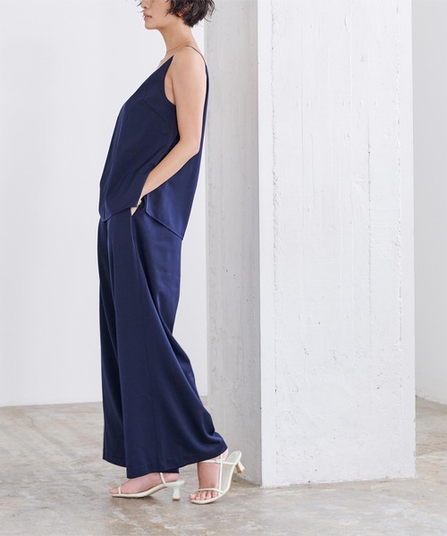 UR'S（ユアーズ）の「ナローアンクルストラップサンダル（サンダル・レディース・ブラック/アイボリー/ブラウン/ゴールド・S/M/L/LL）」の5枚目の写真