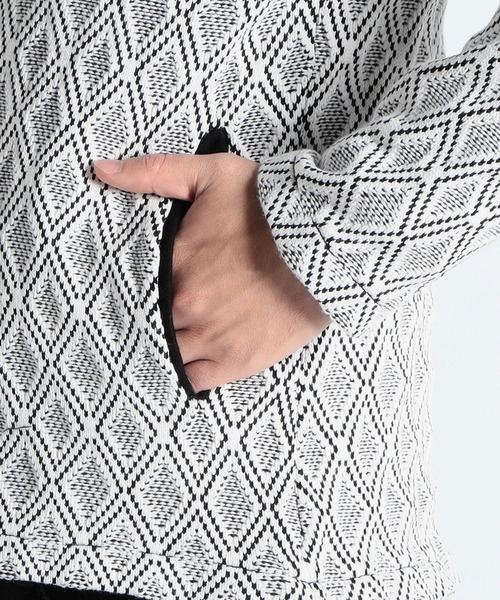 HIDEAWAYS NICOLE（ハイダウェイニコル）の「ニットスタンドジャケット（カーディガン/ボレロ・メンズ・ホワイト×ブラック/ブラック×ホワイト/ホワイト系その他/ブラック系その他・X-LARGE/MEDIUM/LARGE）」の14枚目の写真