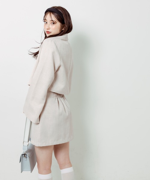 OLIVE des OLIVE(オリーブデオリーブ)の「【WEB限定カラー有】袖スリットテーラードジャケット(テーラードジャケット・レディース・ブラック/クリーム/ブラウン/ベージュ/ネイビー/ライトベージュ/サックスブルー・FREE)」の15枚目の写真