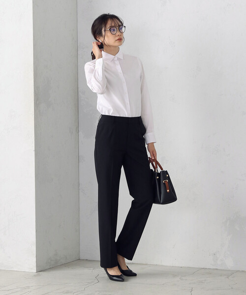 COMME CA ISM（コムサイズム）の「ベーシックシャツ（シャツ/ブラウス・レディース・ホワイト・SMALL/MEDIUM/LARGE）」の2枚目の写真