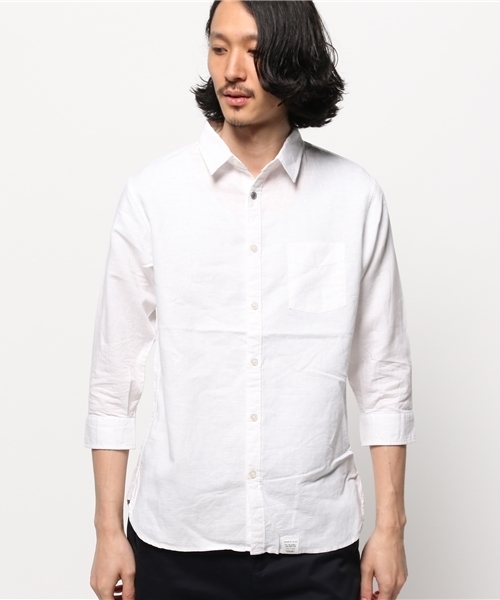 AZUL by moussy（アズールバイマウジー）の「コンチョ釦使い綿麻7分袖シャツ（シャツ/ブラウス・メンズ・ホワイト/ライトピンク/インディゴブルー/イエロー・X-LARGE/LARGE/SMALL/X-SMALL/MEDIUM）」の9枚目の写真