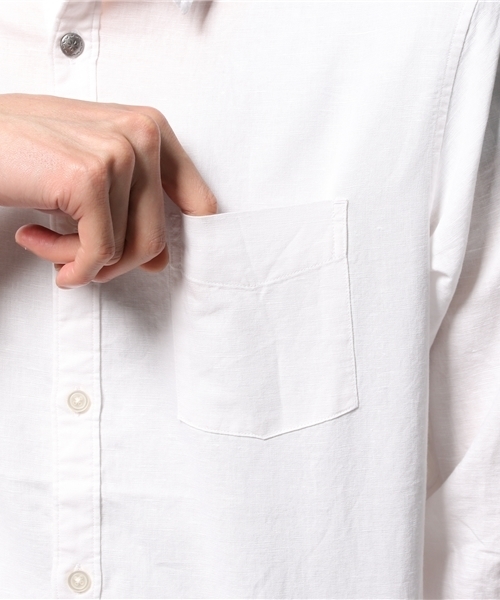 AZUL by moussy（アズールバイマウジー）の「コンチョ釦使い綿麻7分袖シャツ（シャツ/ブラウス・メンズ・ホワイト/ライトピンク/インディゴブルー/イエロー・X-LARGE/LARGE/SMALL/X-SMALL/MEDIUM）」の5枚目の写真