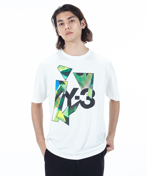 Y-3(ワイスリー)の「Y-3 GRAPHIC SS(Tシャツ/カットソー・メンズ・ホワイト系その他・XX-SMALL/X-SMALL/SMALL/MEDIUM/LARGE/X-LARGE)」の1枚目の写真